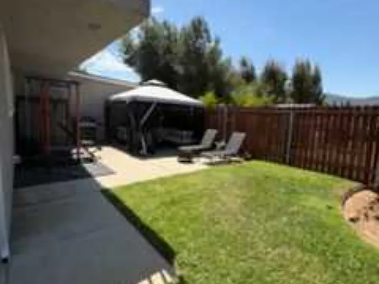 9208 Pinkard Ln — Photo 6