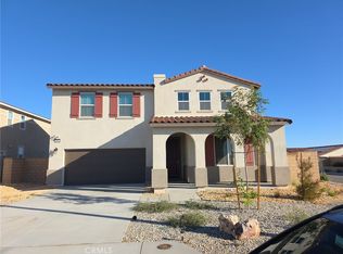 11832 Olivine Rd, Victorville, CA 92392