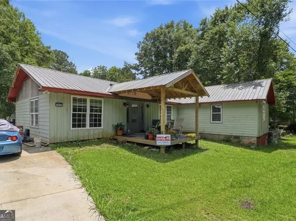 1079 Burwell Mount Zion Rd, Carrollton, GA 30117