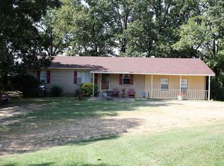 140 Rico Rd, Batesville, MS 38606