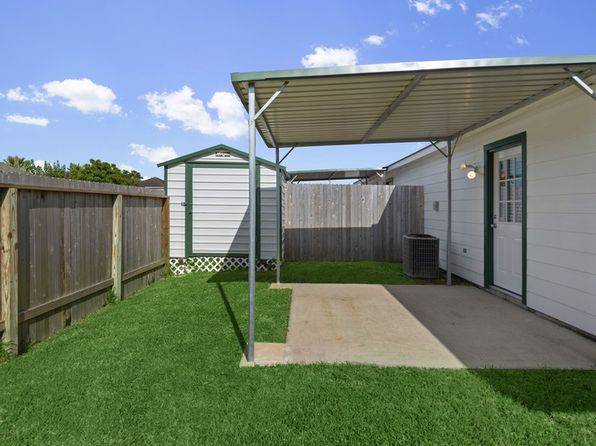 2125 Aruba Calle, Dickinson, TX 77539