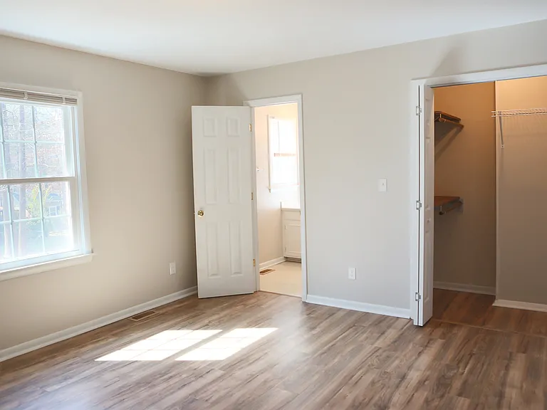 2 Deer Path Rd — Photo 8
