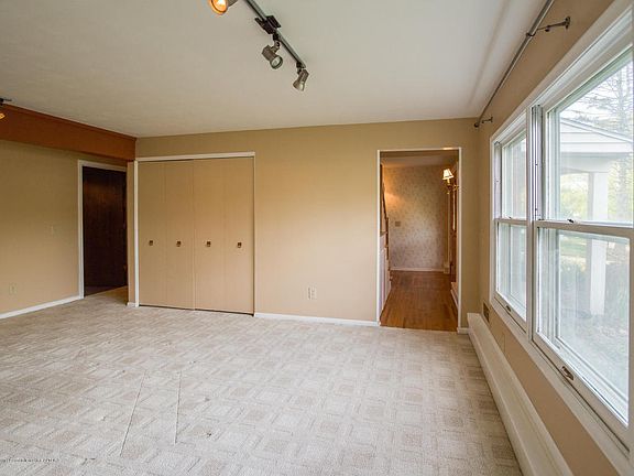 4th image of 3853 New Salem Ave