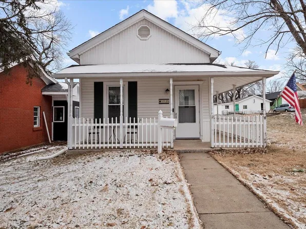 1035 N Kingshighway St, Saint Charles, MO 63301