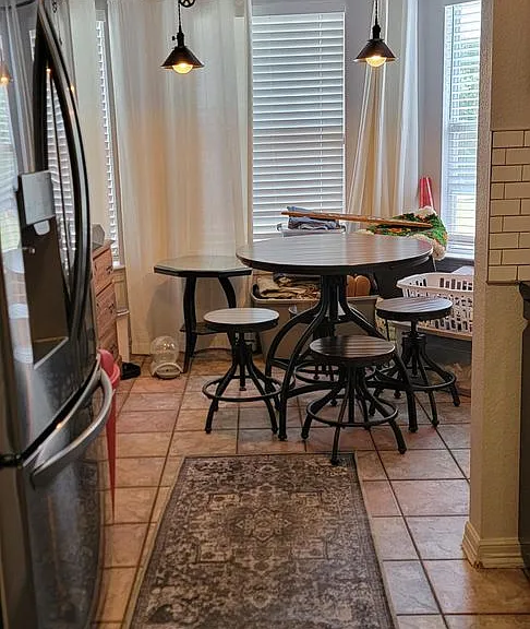 833 S Eastview Dr — Photo 7