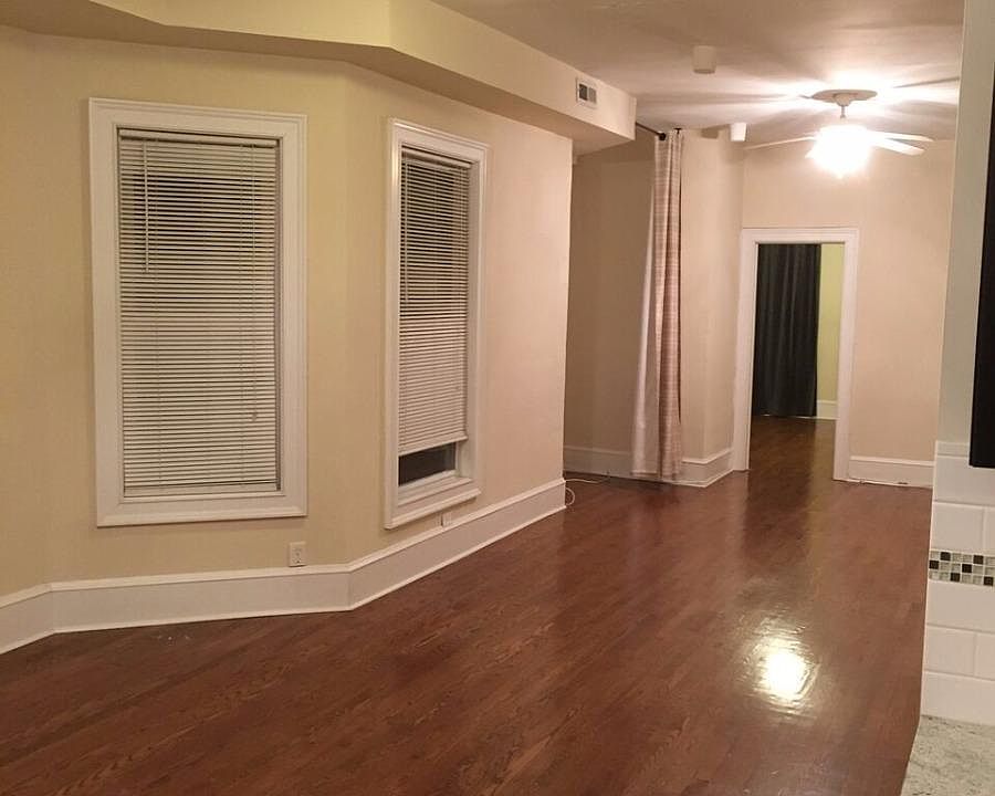 1st image of 1206 W Wrightwood Ave #3F