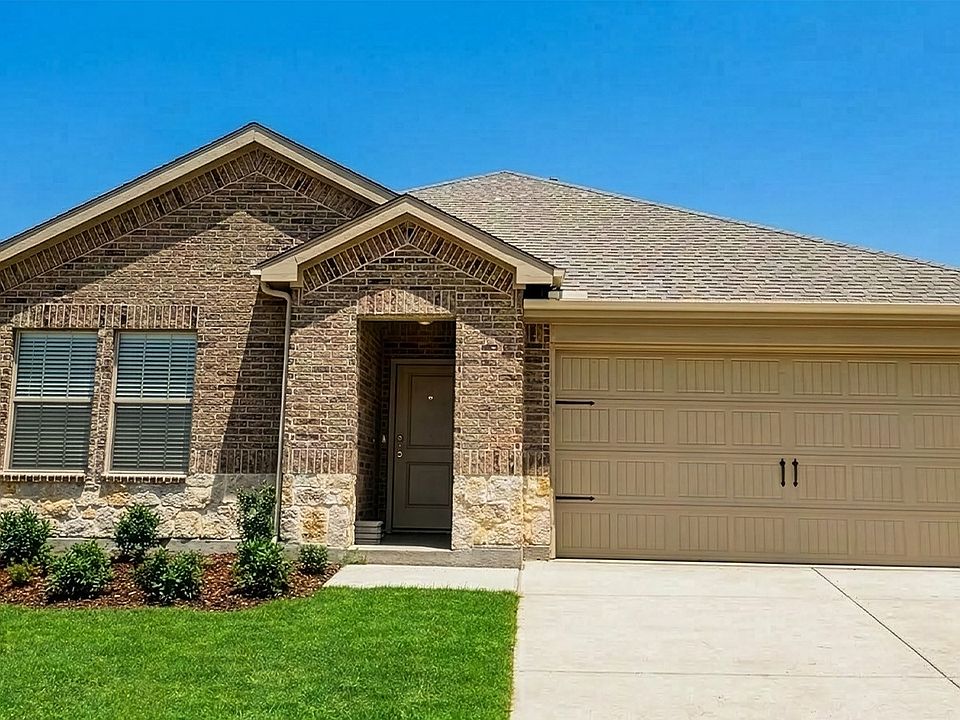 1st image of 1105 Stella Dr