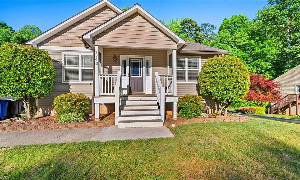 1st image of 1743 Willa Place Dr