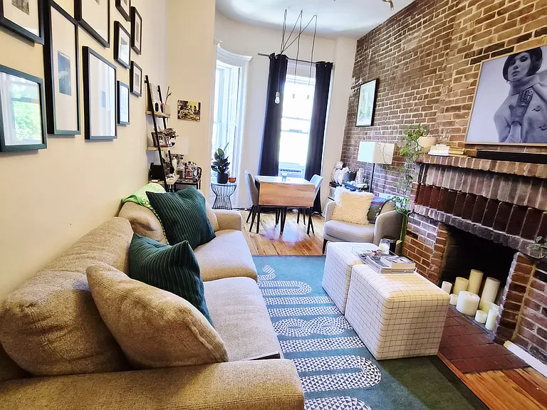 140 W 76th St #3A — Photo 2