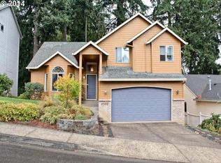 17429 Wake Robin Cir, Oregon City, OR
