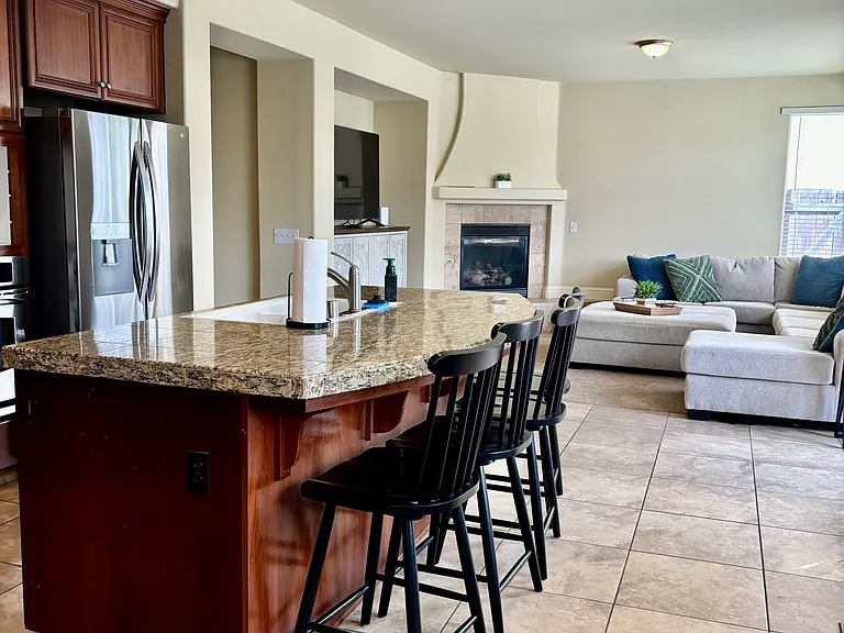 2099 Forest Glen Ct — Photo 8