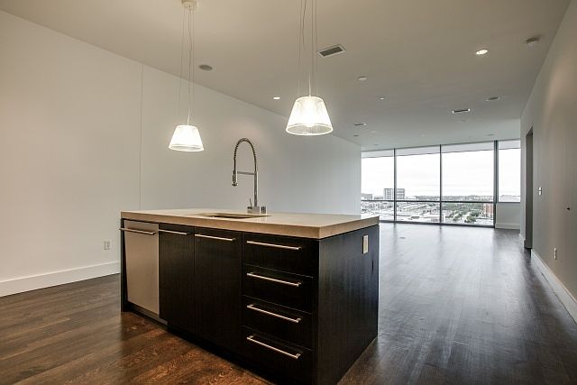 1st image of 2200 Victory Ave APT 1101