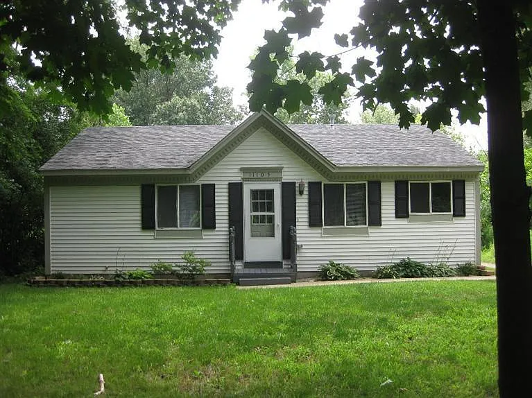 11105 Vicary Rd photo 1