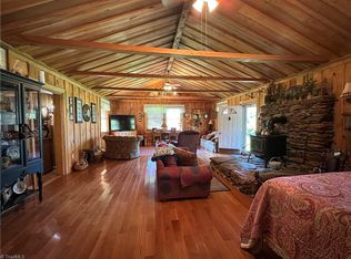 1501 Sand Ridge Rd, Millers Creek, NC 28651