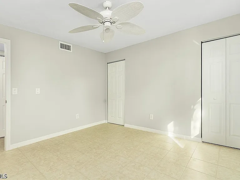 17425 Birchwood Ln #2 — Photo 22