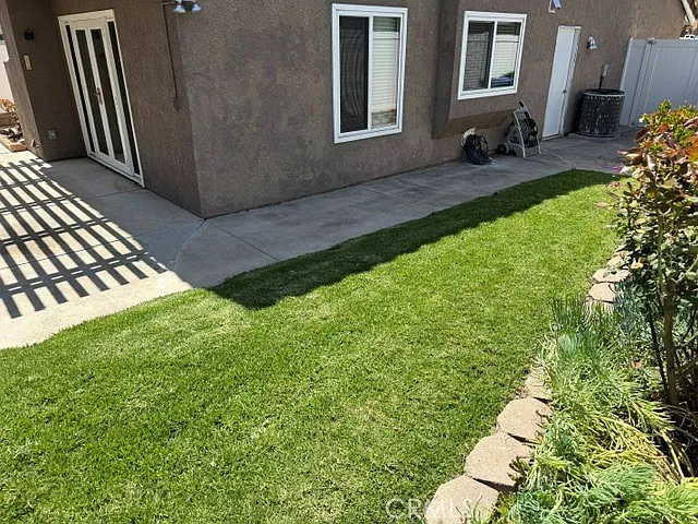 24936 Villarente St — Photo 5