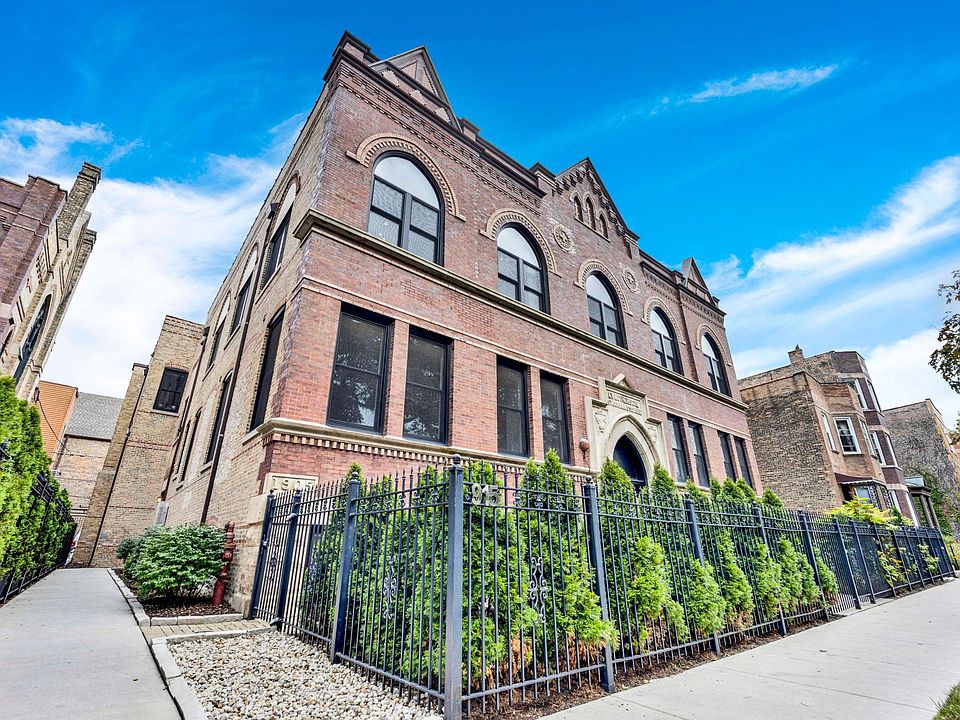 1st image of 915 N Hoyne Ave #5