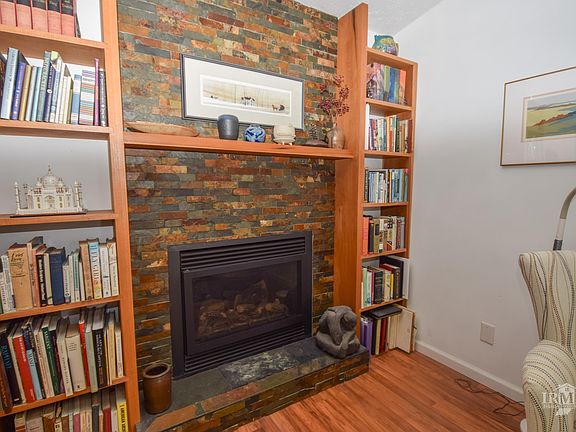 5th image of 1709 N Oriole Dr
