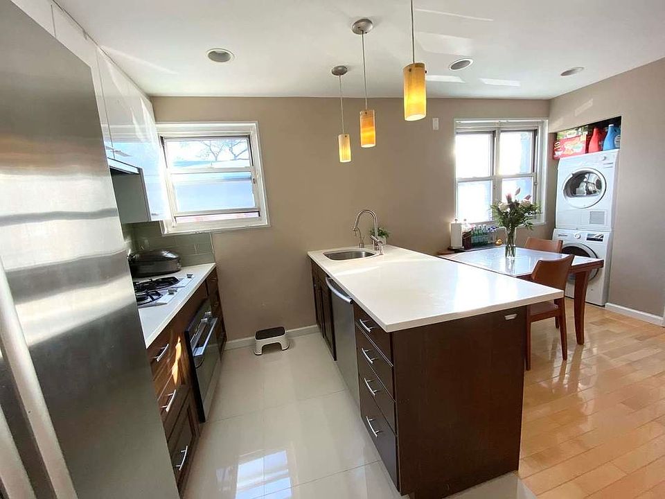 1st image of 6848 Springfield Blvd #1