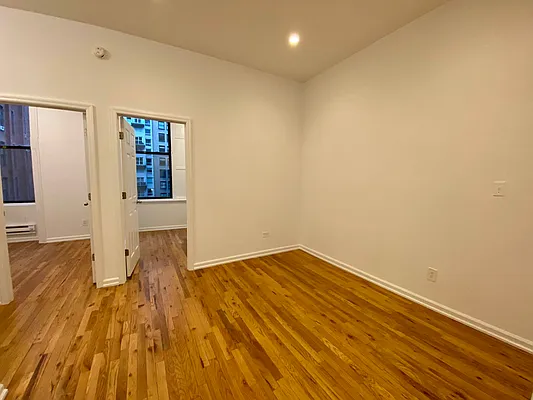 Rented by City Connections Realty | media 11