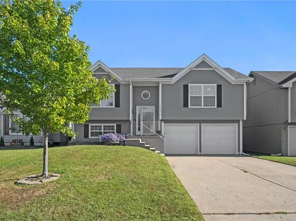 8680 NE 110th St, Kansas City, MO 64157