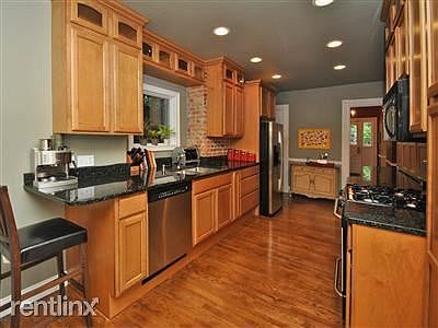 2nd image of 1335 Paxton Ave