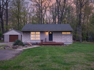 3410 Carlton Blvd, Jackson, MI 49203
