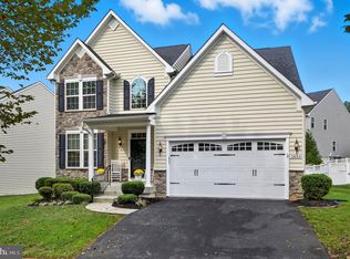 5640 Crescent Ridge Dr, White Marsh, MD 21162