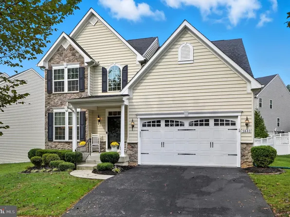 5640 Crescent Ridge Dr, White Marsh, MD 21162
