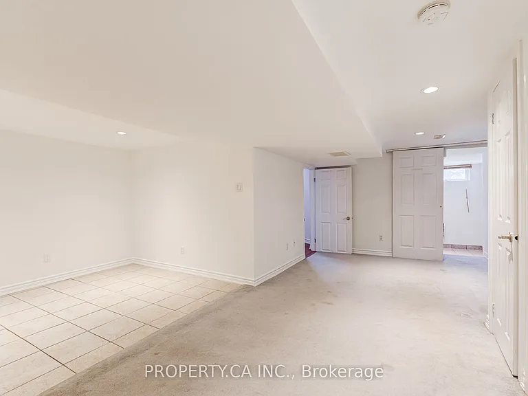 115 Emerson Ave #BASEMENT — Photo 12