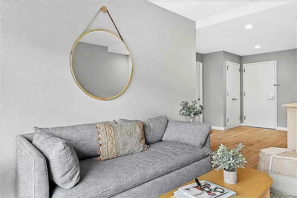 555 Waverly Avenue — Photo 3