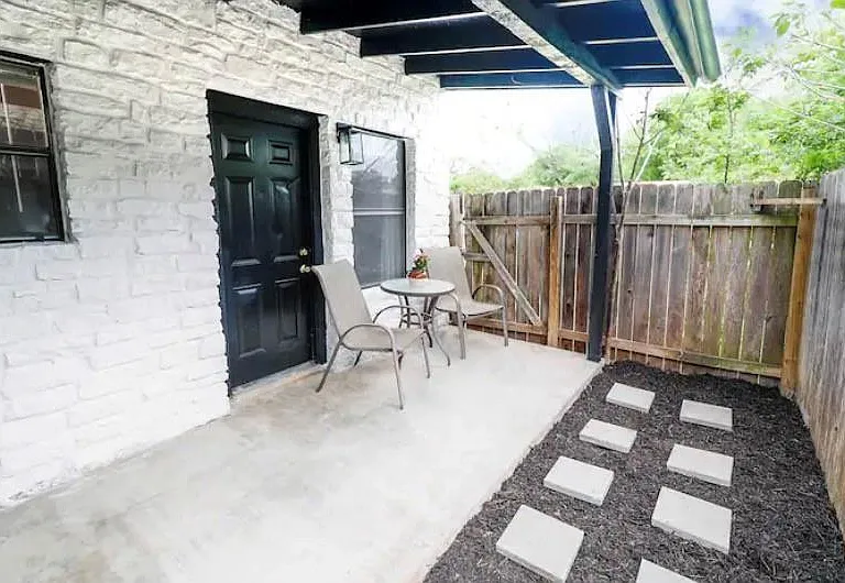 200 Laurel Dr #A — Photo 11