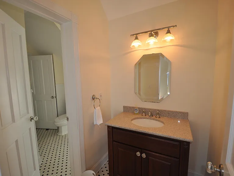 163 Taconic Rd — Photo 42