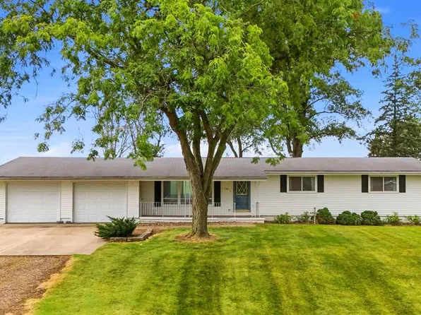 321 S Hill Ave, Columbus Junction, IA 52738