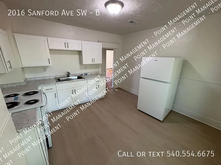 2016 Sanford Ave SW #B — Photo 6