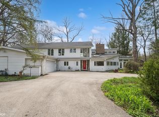 471 White Oak Ln, Riverwoods, IL 60015