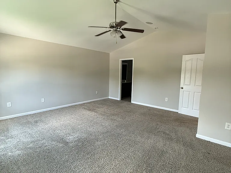 6855 Coopers Hawk Trl — Photo 17
