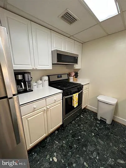 1276 N Wayne St #302 — Photo 2