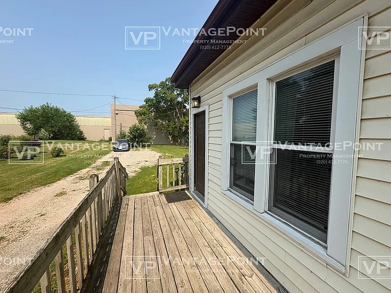 1442 S Chestnut Ave — Photo 13