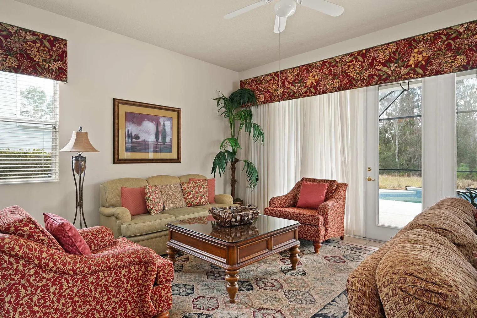 5 bed, 5.0 bath, 3304 sqft, $4,426 — Photo 2