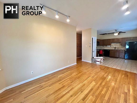 2nd image of 15 Ralph Piteri Ter APT 1