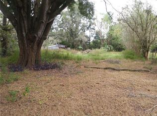 37153 Pauls Dr, Zephyrhills, FL 33541