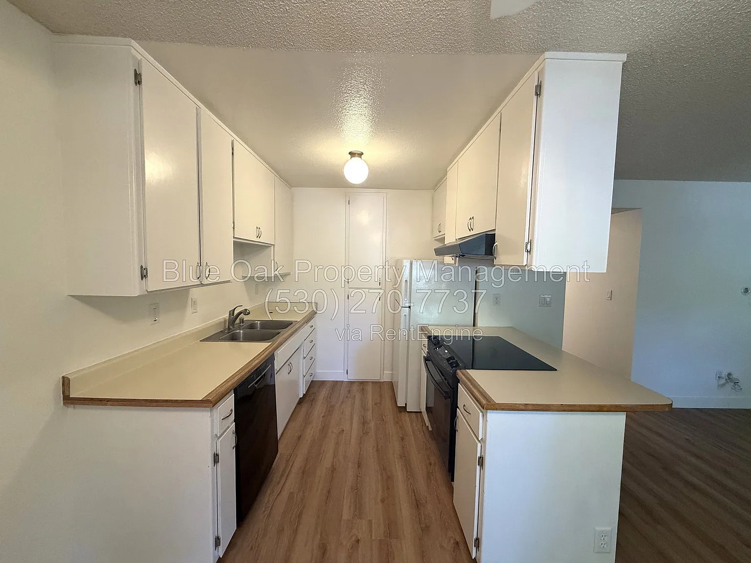 3 bed, 2.0 bath, 960 sqft, $1,550 — Photo 4