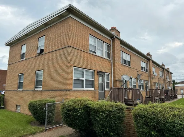 702-714 119th Street - 710, 710 E 119th St, Whiting, IN 46394