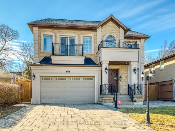 39 Foxwarren Dr, Toronto, ON M2K 1L1