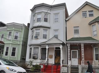 24 Poplar St #3, Yonkers, NY 10701