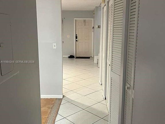 3rd image of 9787 Riverside Dr #62-4