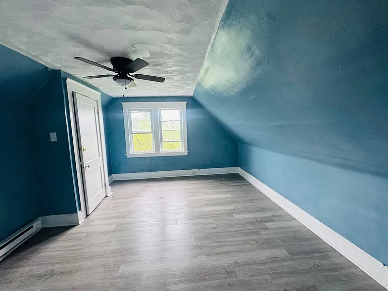 11521 Tuscora Ave — Photo 38