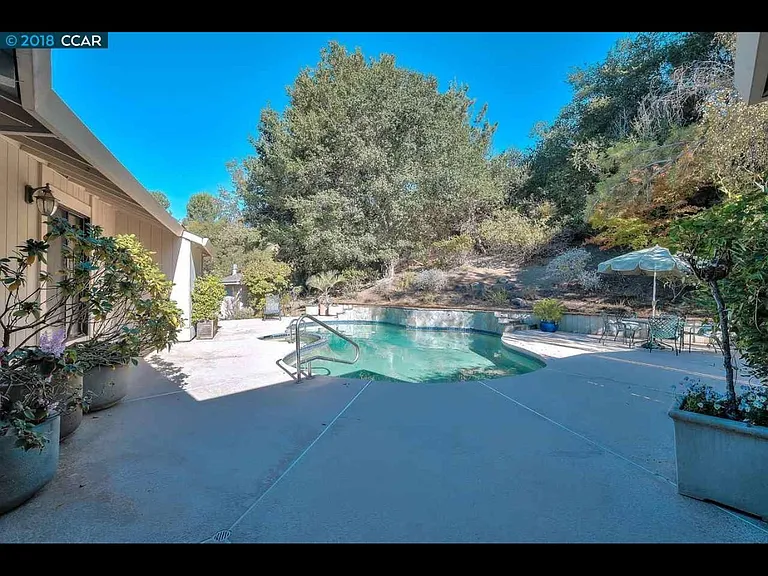 3 Valley High — Photo 22