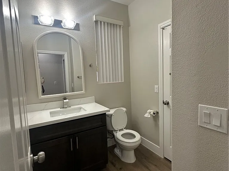 11126 Evvie Ln — Photo 23